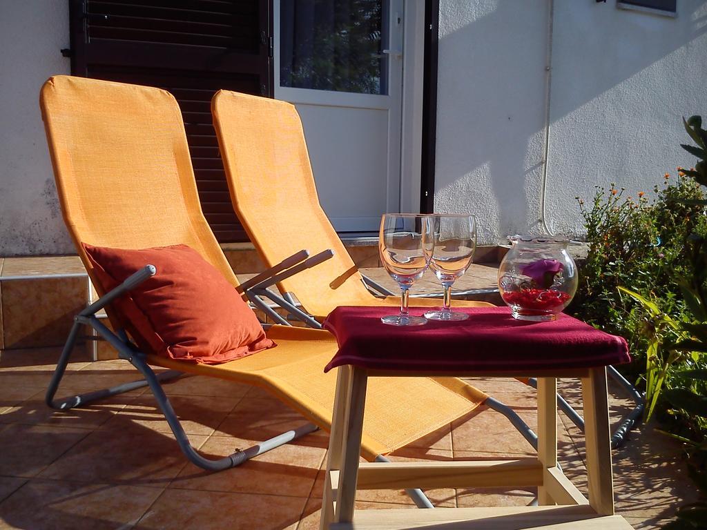 Apartment Toncic Benazici Екстериор снимка
